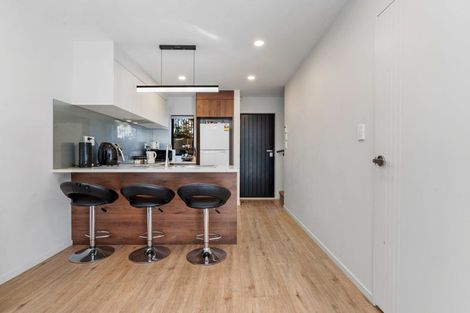 Photo of property in 9/237 Swanson Road, Henderson, Auckland, 0610