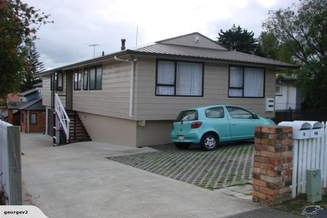 Photo of property in 11 Rogan Street, Mount Roskill, Auckland, 1041