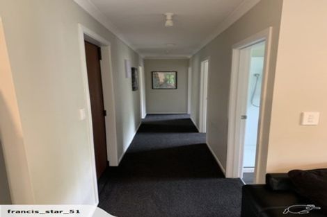 Photo of property in 855 Makerua Road, Tokomaru, Palmerston North, 4474