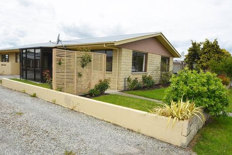 Photo of property in 1/12 Campbell Street, Alexandra, 9320