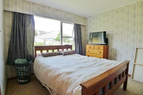 Photo of property in 20 Kenmure Avenue, Forrest Hill, Auckland, 0620