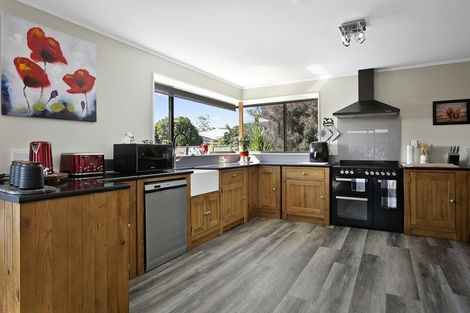 Photo of property in 36 Maclean Street, Cambridge, 3434