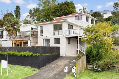 Photo of property in 72 Powrie Street, Glenfield, Auckland, 0629
