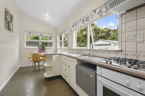 Photo of property in 28 Fairfield Avenue, Addington, Christchurch, 8024