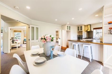 Photo of property in 28 Westminster Gardens, Unsworth Heights, Auckland, 0632