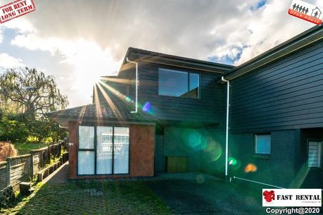 Photo of property in 220a Archers Road, Glenfield, Auckland, 0627