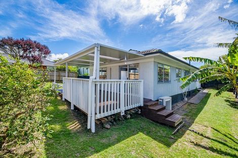 Photo of property in 2/59 Archibald Road, Kelston, Auckland, 0602