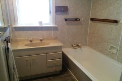 Photo of property in 1/122 Avonhead Road, Avonhead, Christchurch, 8042