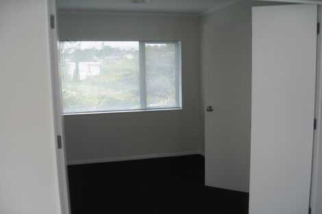 Photo of property in 7 Mirage Place, Beach Haven, Auckland, 0626