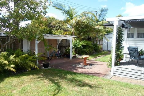 Photo of property in 49b Centreway Road, Orewa, 0931