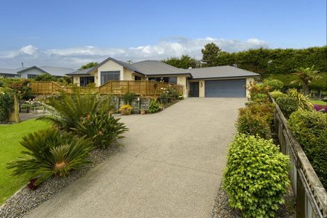 Photo of property in 15 Rowesdale Drive, Ohauiti, Tauranga, 3112