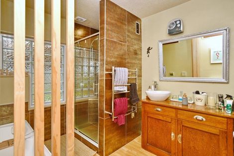 Photo of property in 16 Estuary Road, New Brighton, Christchurch, 8061