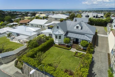 Photo of property in 9 Simla Terrace, Hospital Hill, Napier, 4110