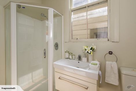 Photo of property in 19 Home Street, Mount Victoria, Wellington, 6011