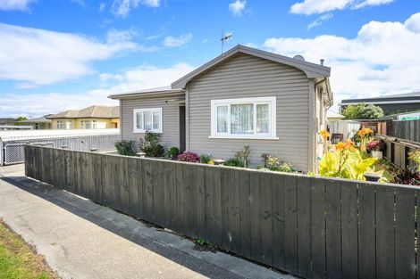 Photo of property in 351 Tremaine Avenue, Takaro, Palmerston North, 4412