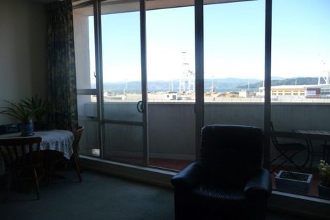 Photo of property in Stadium Garden Flats, 211/107 Thorndon Quay, Pipitea, Wellington, 6011