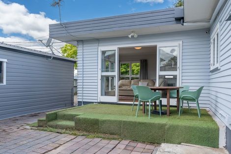 Photo of property in 54 Pine Avenue, Melville, Hamilton, 3206