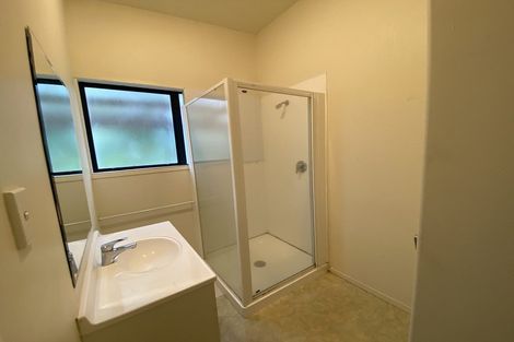 Photo of property in 182 Mangorei Road, Merrilands, New Plymouth, 4312