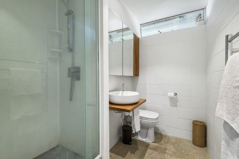 Photo of property in 14/73 Princes Street, Northcote Point, Auckland, 0627
