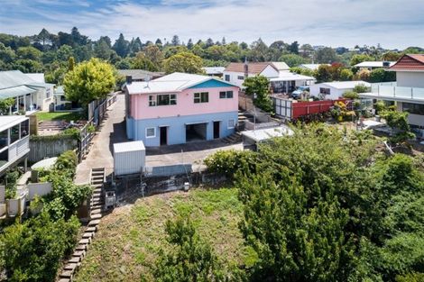 Photo of property in 11 Enfield Road, Hospital Hill, Napier, 4110