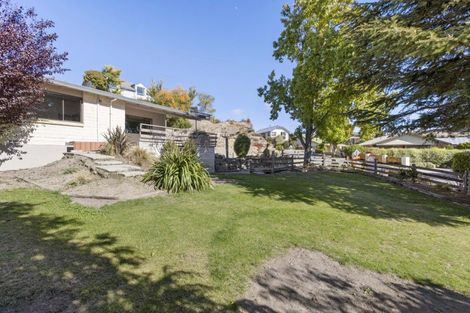 Photo of property in 7 Old Bridge Road, Bridge Hill, Alexandra, 9320