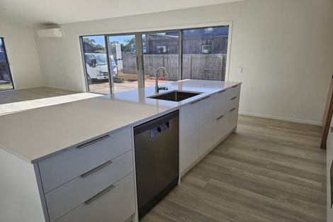 Photo of property in 16 Marine Corps Drive, Solway, Masterton, 5810