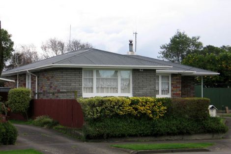Photo of property in 5 Stoke Place, Awapuni, Palmerston North, 4412