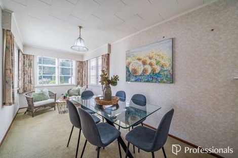 Photo of property in 12 Tawhai Street, Stokes Valley, Lower Hutt, 5019