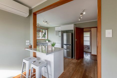 Photo of property in 102 Ruapehu Street, Paraparaumu, 5032