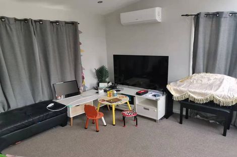 Photo of property in 30 Palomino Drive, Henderson, Auckland, 0612