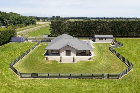 Photo of property in 118 Clevely Line, Bunnythorpe, Palmerston North, 4478