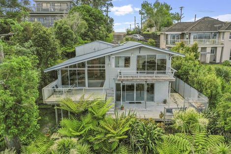 Photo of property in 21 Teal Crescent, Beach Haven, Auckland, 0626