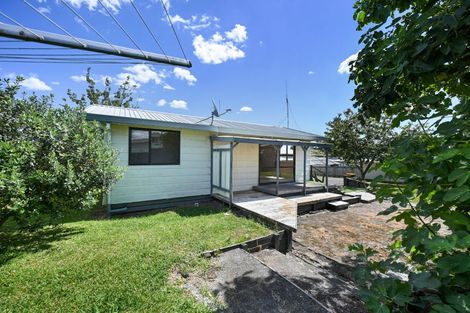 Photo of property in 9a Maynard Place, Temple View, Hamilton, 3218