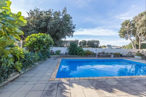 Photo of property in 7 Rangitane Grove, Waitarere Beach, Levin, 5510