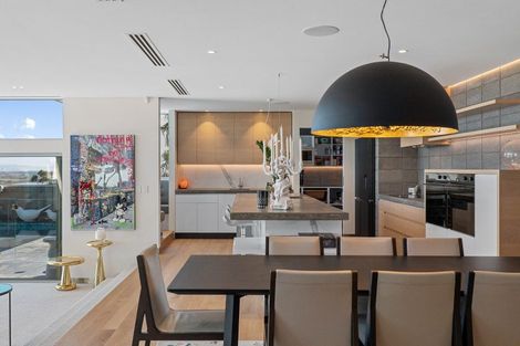 Photo of property in 6 Gazelle Lane, Redcliffs, Christchurch, 8081