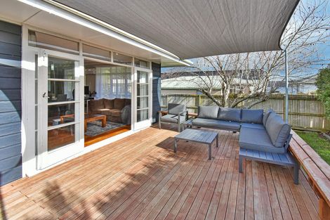 Photo of property in 2/16 View Road, Papakura, 2110