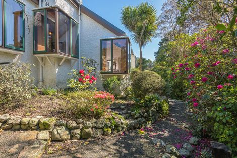 Photo of property in 36 Clifton Terrace, Fitzherbert, Palmerston North, 4410