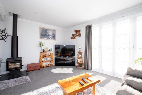 Photo of property in 4 Rakino Drive, Kerepehi, Paeroa, 3671