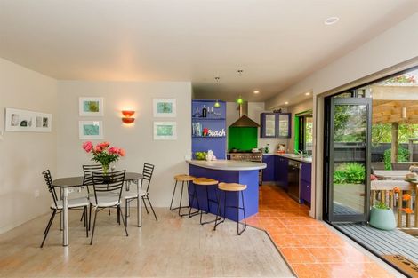 Photo of property in 26 Eruini Street, Waikanae Beach, Waikanae, 5036