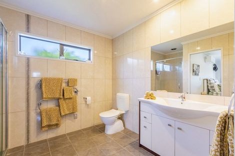 Photo of property in 35 Pinotage Drive, Greenmeadows, Napier, 4112