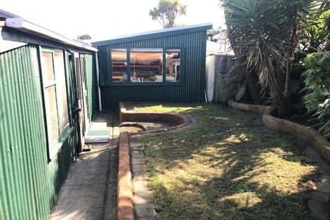 Photo of property in 70a Constable Street, Newtown, Wellington, 6021