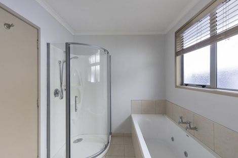 Photo of property in 1230 Egmont Road, Egmont Village, New Plymouth, 4372