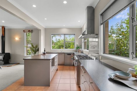 Photo of property in 10 Highfield Place, Avonhead, Christchurch, 8042