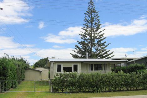 Photo of property in 84 Seaforth Road, Waihi Beach, 3611