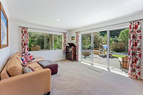 Photo of property in 48 Eucalyptus Way, Nikau Valley, Paraparaumu, 5032