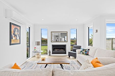 Photo of property in 1 Kia Kaha Drive, Snells Beach, 0920