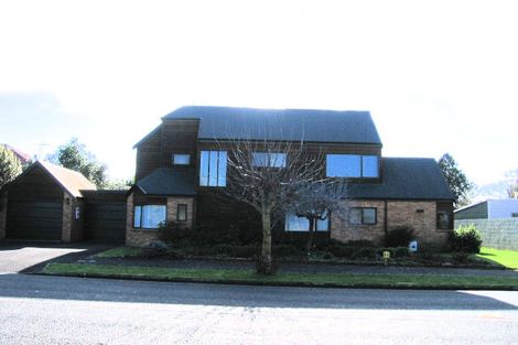 Photo of property in 12 Maeroa Road, Beerescourt, Hamilton, 3200