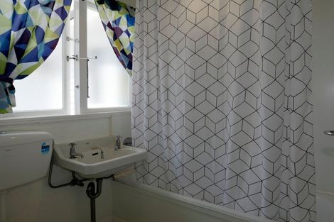 Photo of property in 130a Main Road North, Woodend, 7610