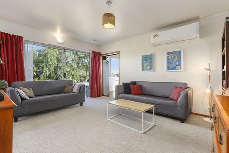 Photo of property in 30 Nile Road, Kelston, Auckland, 0602