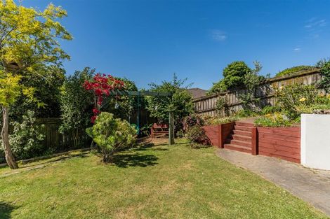 Photo of property in 36 Ewhurst Place, Goodwood Heights, Auckland, 2105